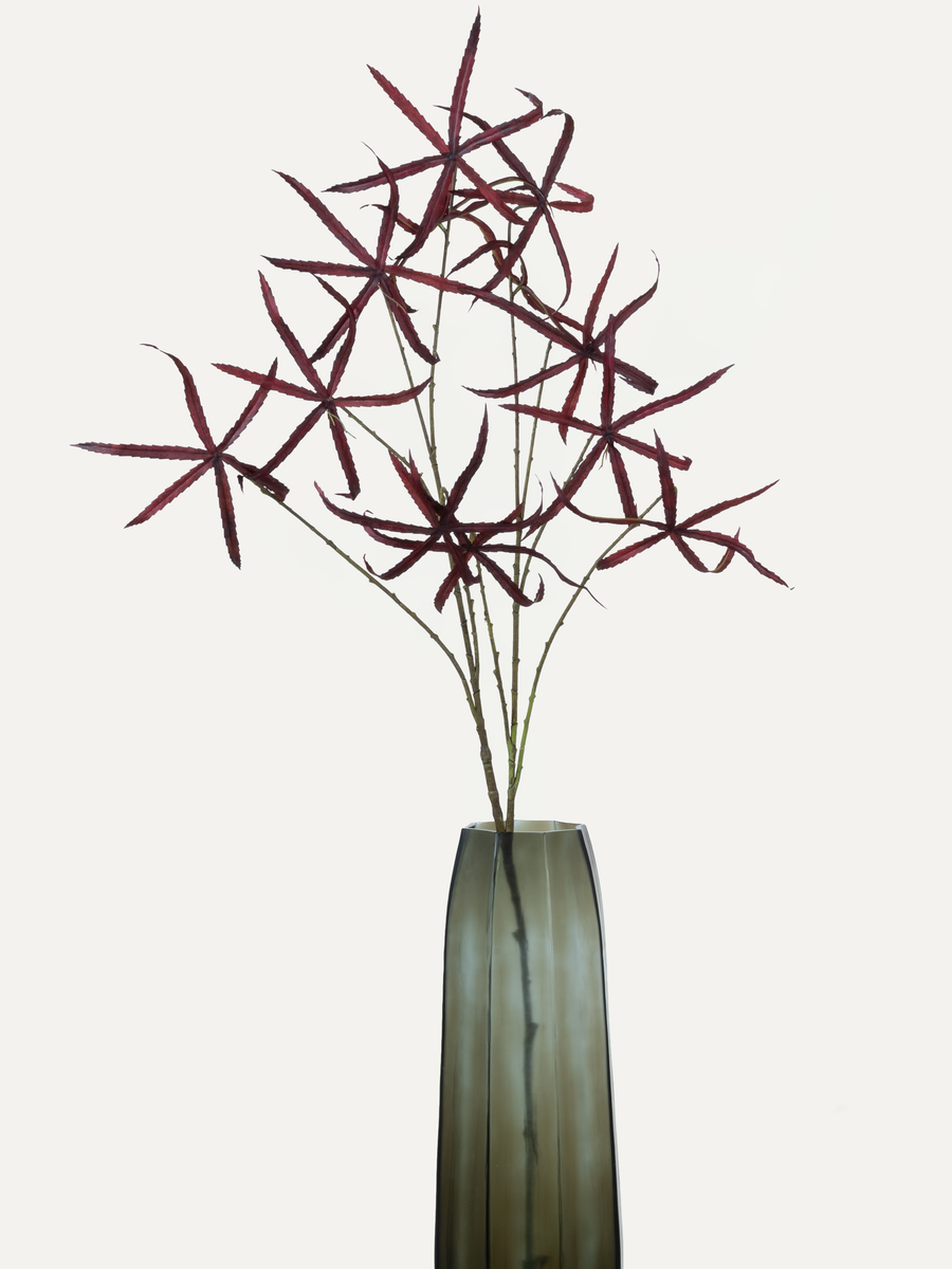 Maple branch 140 cm 1 pc. - Artificial branch