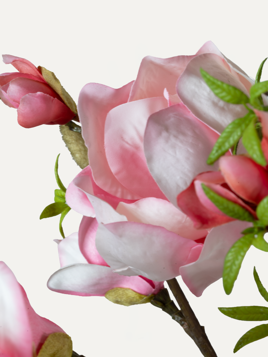 Magnolia Branch 140 cm 1 pc. - Artificial Branch