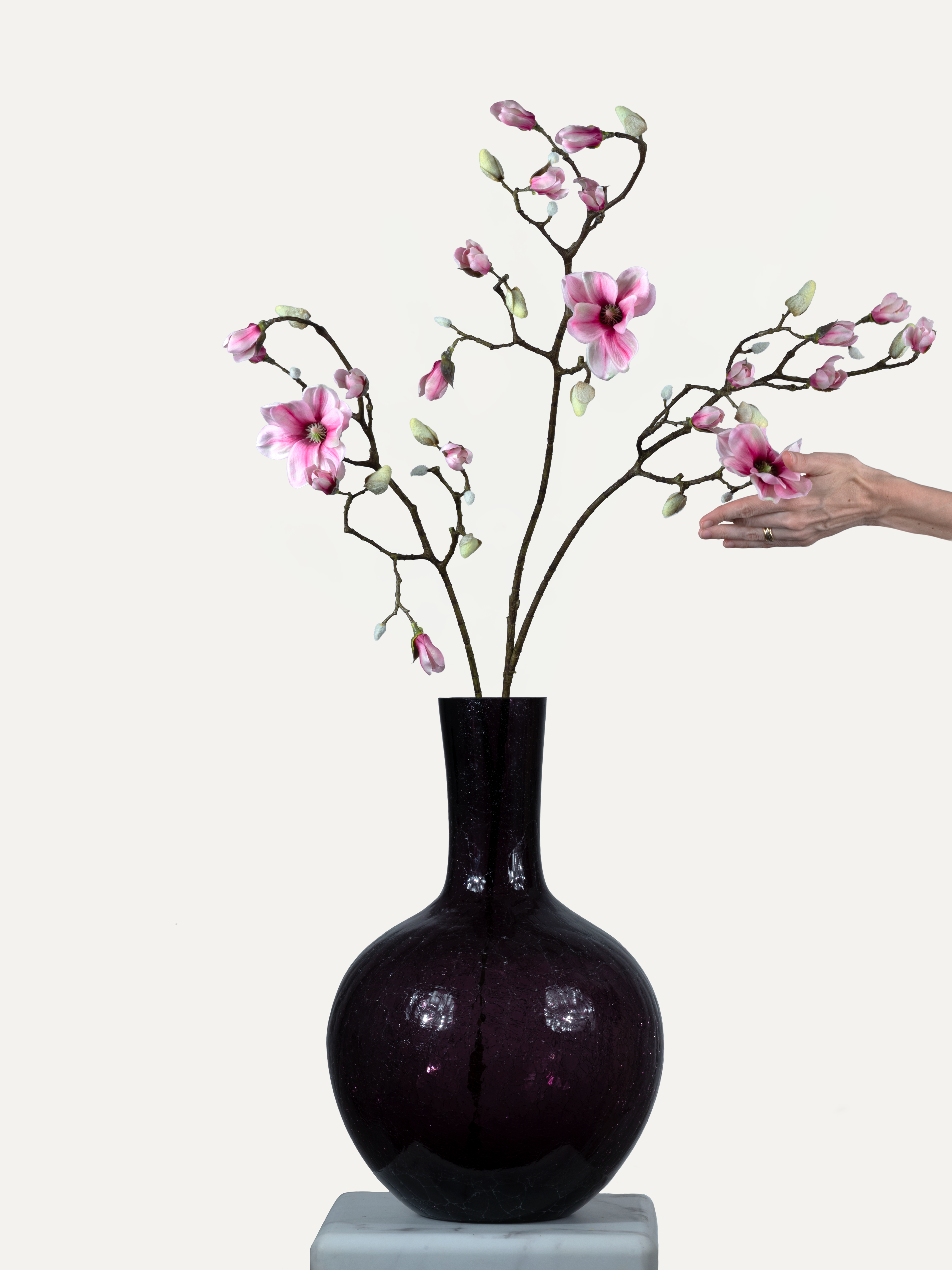 Magnolia Branch 123 cm 1 pc. - Artificial Branch