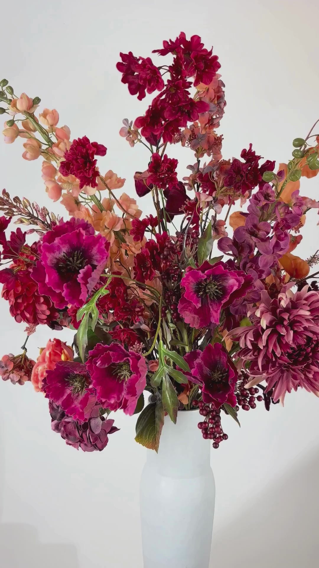 Video laden: Bouquet "Coral Crush" - Grösse L