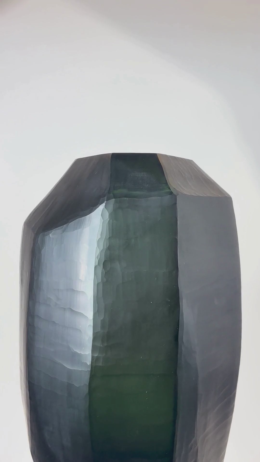 Video laden: The Haus No.1 inkl. Vase