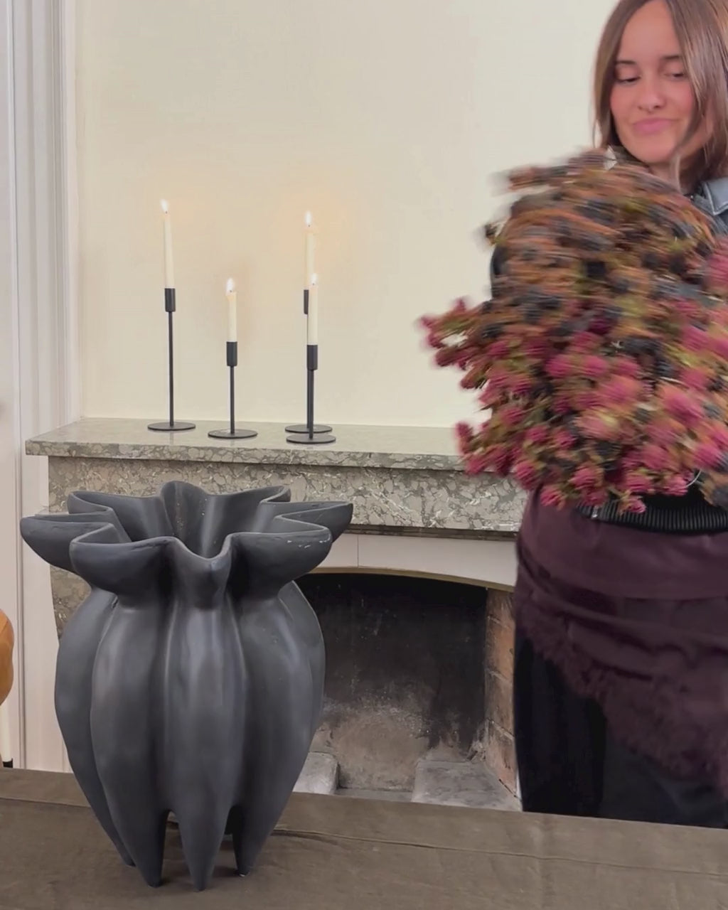 Charger la vidéo : The Haus No.10 avec vase