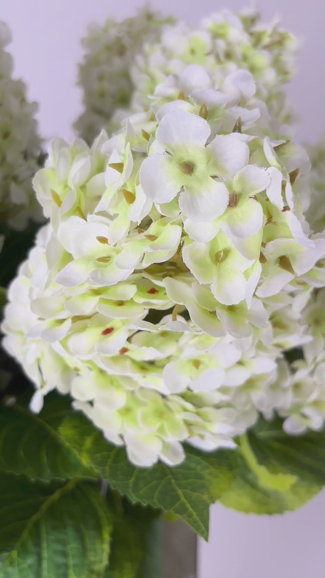 Charger la vidéo : Hortensia 85 cm 1 pc - Fleur artificielle